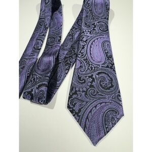 FORSYTH  ‎ All Silk Tie 100% Silk Handmade Dry Clean Only RN 97939